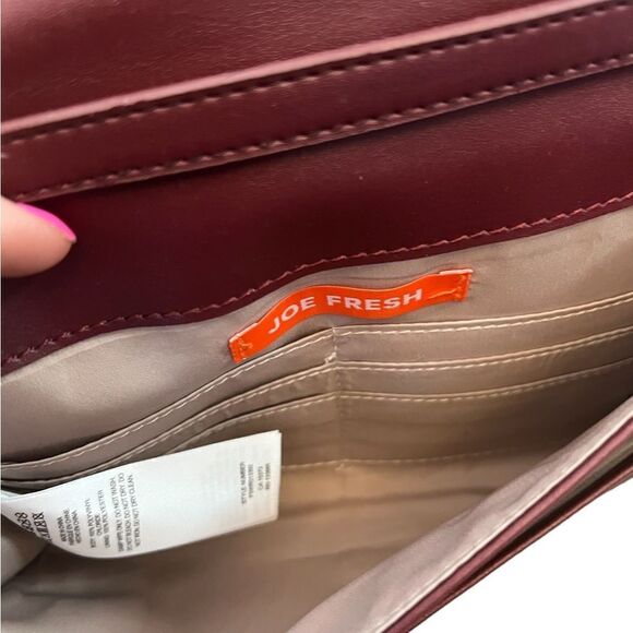 JOE FRESH Burgundy Small Multi Pocket Shoulder Bag - Picture 5 of 9